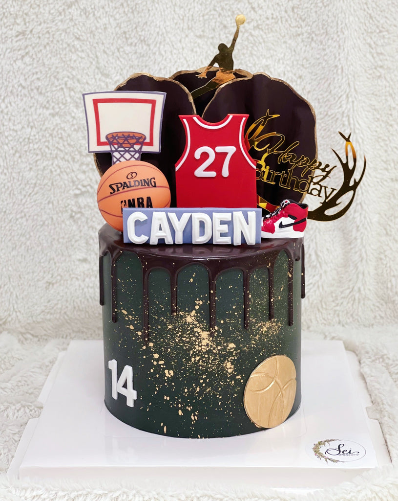 Michael Jordan Cake | Basketball Cake | Michael Jordan Birthday Cake -  YouTube