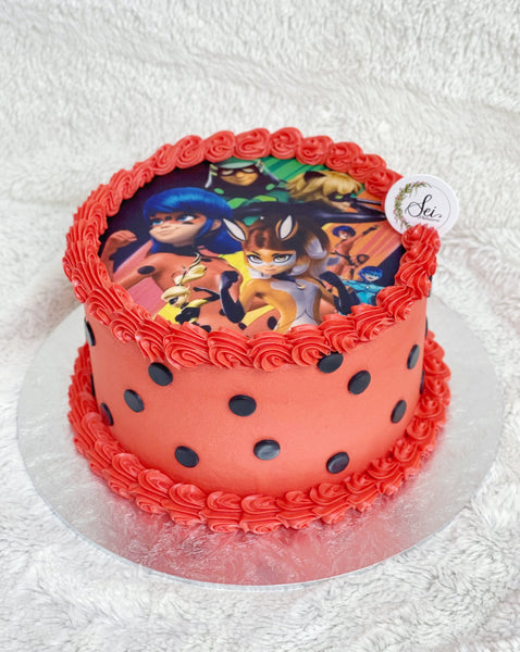 Amazon.com: Ladybug Happy Birthday Cake Topper Red Glitter Daisy Ladybug  Cake Decoration Garden Bugs Insect Spring Summer Themed Birthday Party  Supplies : Grocery & Gourmet Food